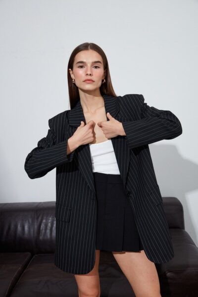 Siyah Çizgili Blazer Ceket