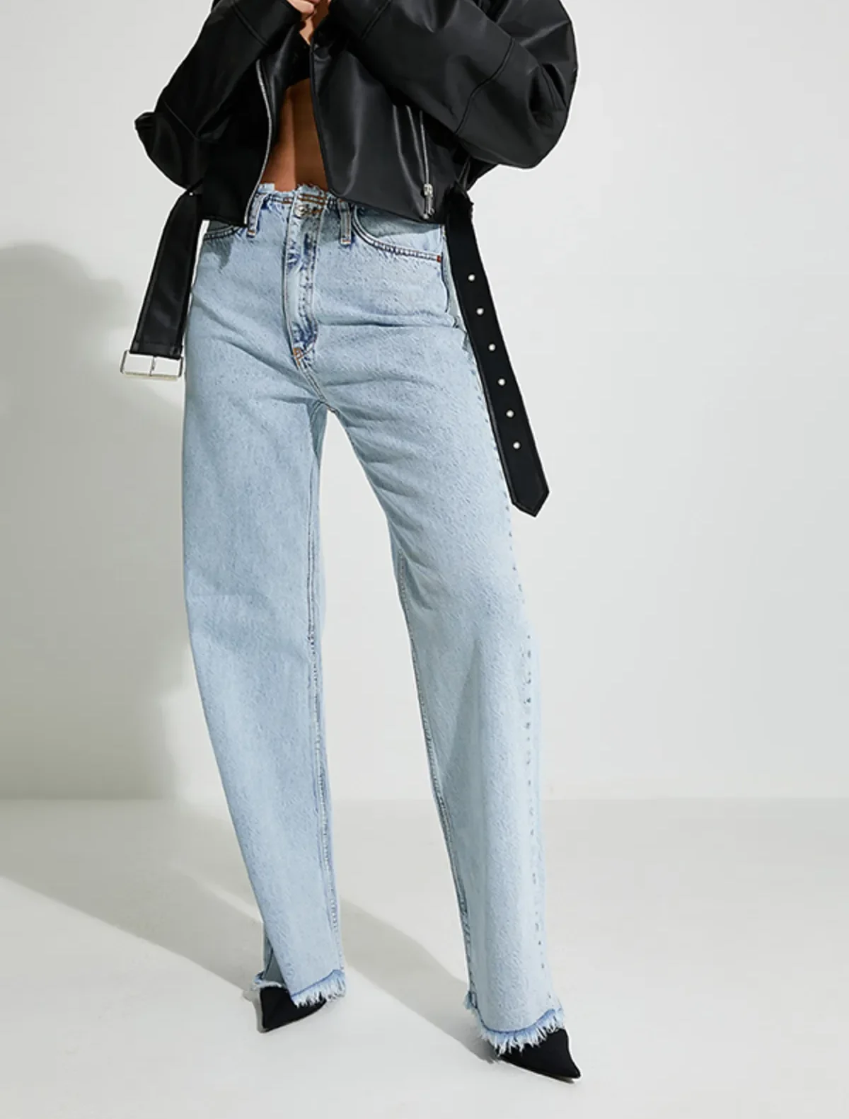 Jean Image